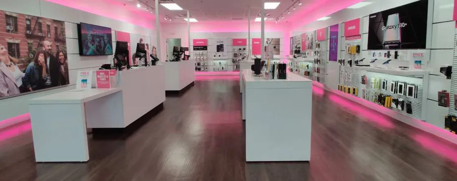 Interior photo of T-Mobile Store at Youngfield & 32nd 2, Wheat Ridge, CO