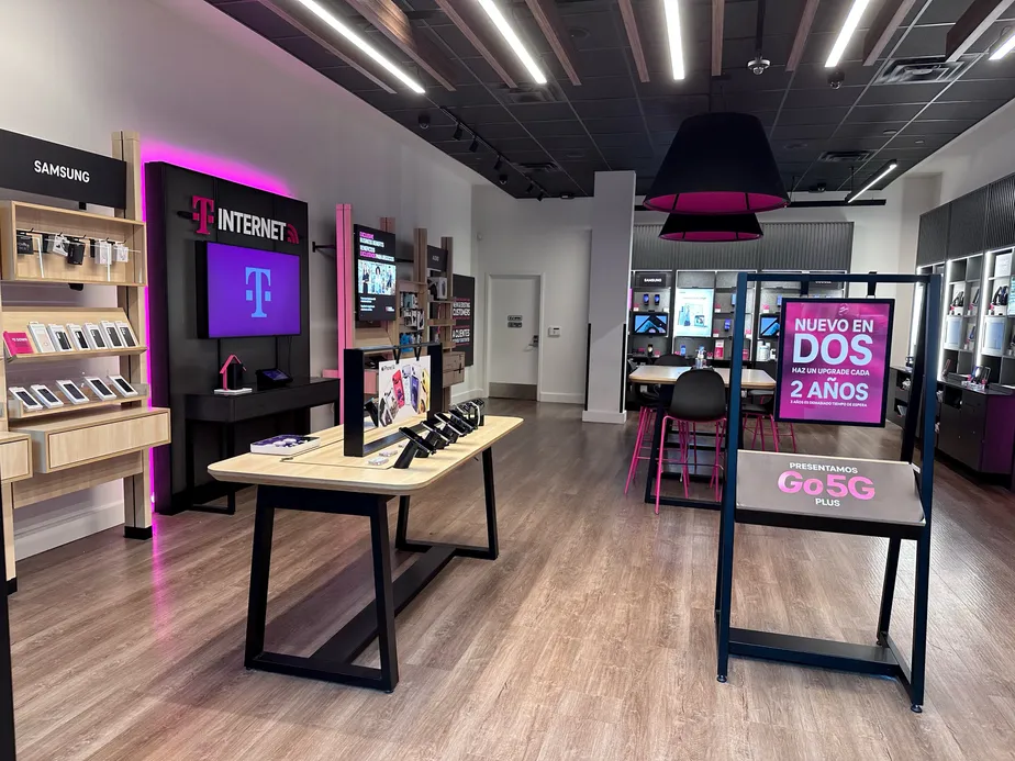 Interior photo of T-Mobile Store at Jersey Gardens, Elizabeth, NJ