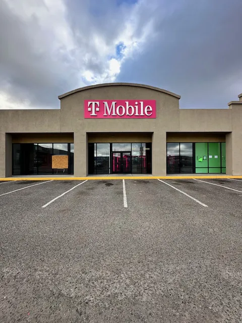  Exterior photo of T-Mobile Store at 7th St & Legion Dr, Las Vegas, NM 