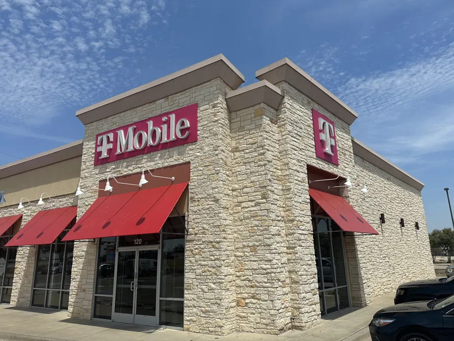 Exterior photo of T-Mobile Store at George Bush & Old Denton, Carrollton, TX