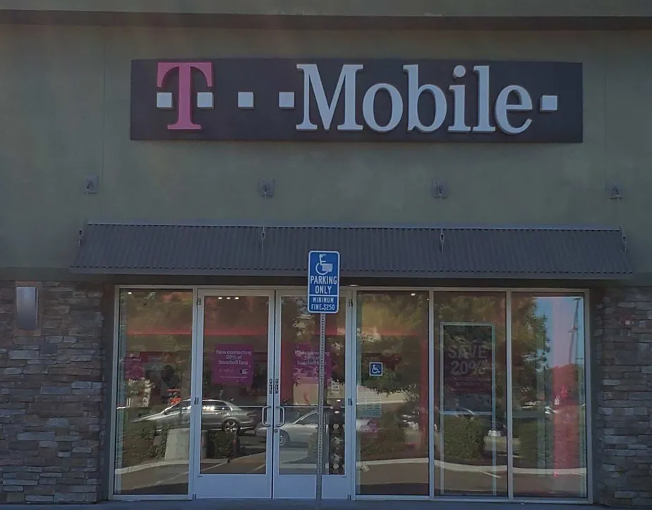 TMobile Spreckel's Park Shopping Center Manteca, CA