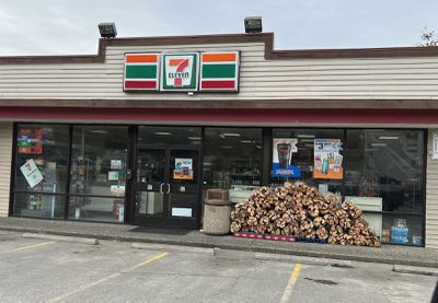Image gallery for 7-Eleven