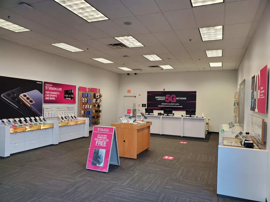Interior photo of T-Mobile Store at Belt Hwy & Croydon St, St. Joseph, MO