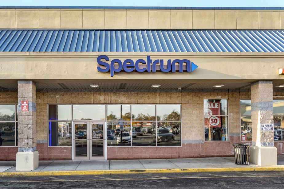 Spectrum - 13456 Springfield Blvd 