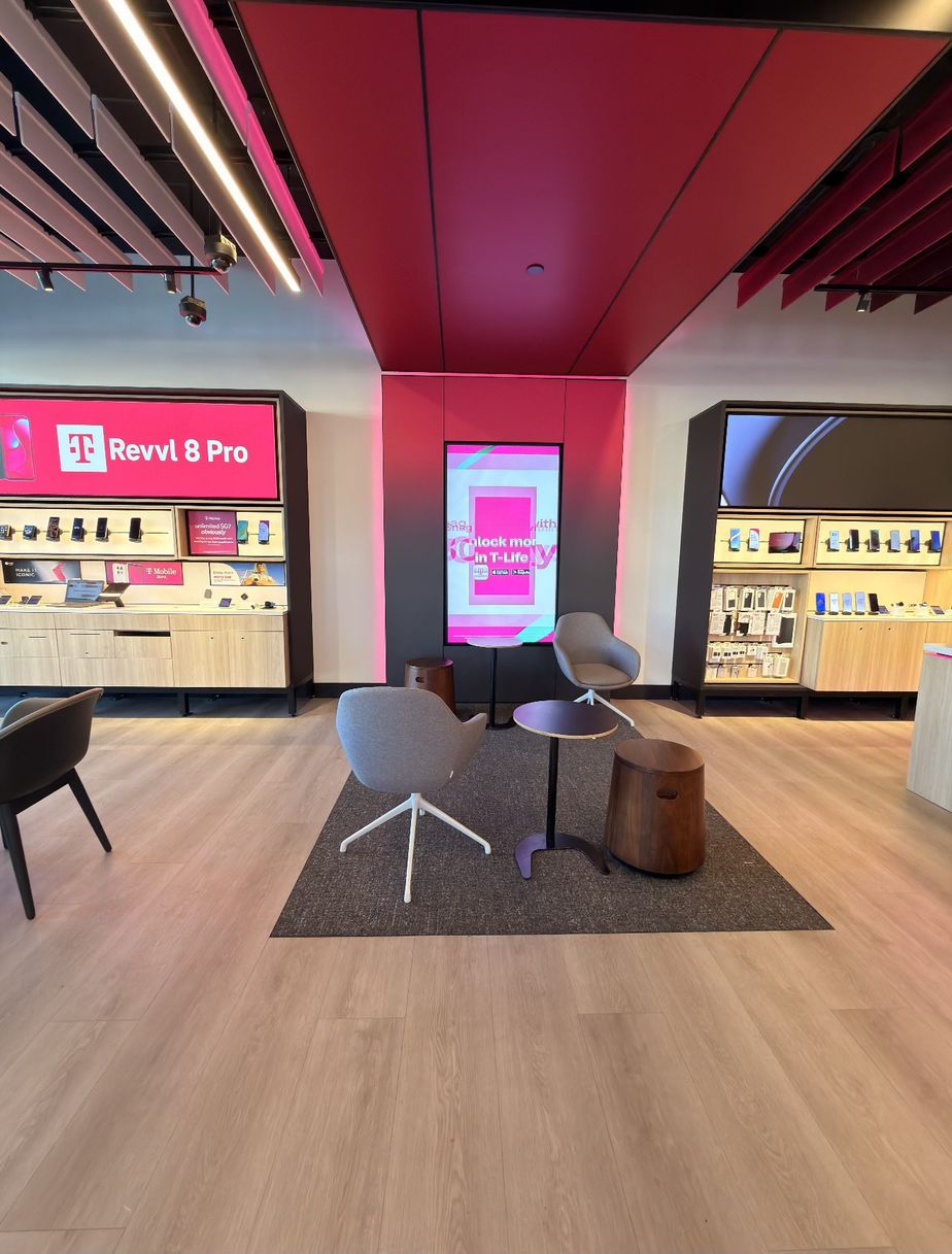  Interior photo of T-Mobile Store at Downtown Summerlin, Las Vegas, NV 