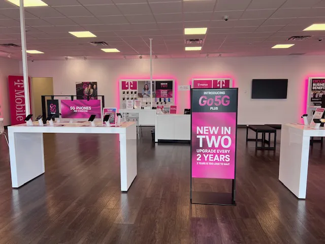 Interior photo of T-Mobile Store at Cherokee Dr & Walmart Dr, Marshall, MO