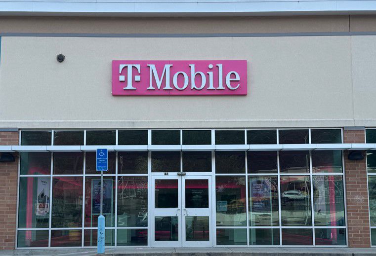 Exterior photo of T-Mobile Store at Pershing Dr & Division St, Derby, CT