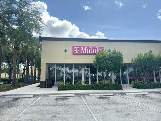 Exterior photo of T-Mobile Store at State Rd 7 & Glades Rd, Boca Raton, FL