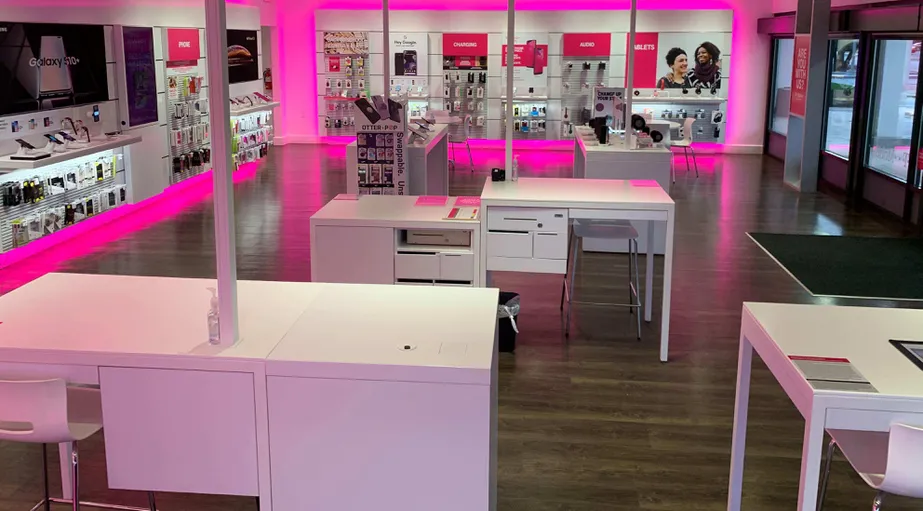 Interior photo of T-Mobile Store at Coors Blvd NW & Sequoia Rd NW, Albuquerque, NM