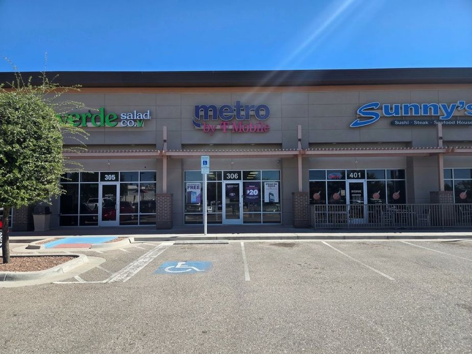 Metro by T-Mobile 12302 Montana Ave - 12302 Montana Ave 