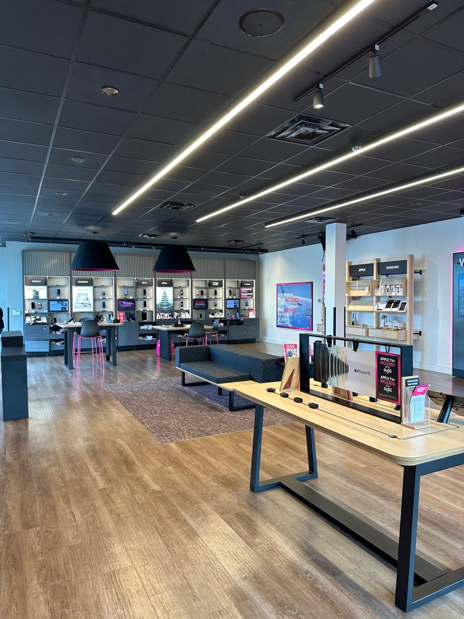 Interior photo of T-Mobile Store at Route 440 & New Hook Rd, Bayonne, NJ