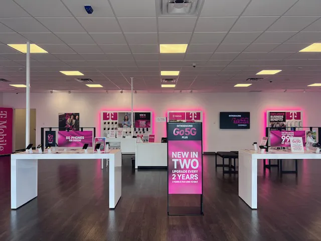 Interior photo of T-Mobile Store at Cherokee Dr & Walmart Dr, Marshall, MO