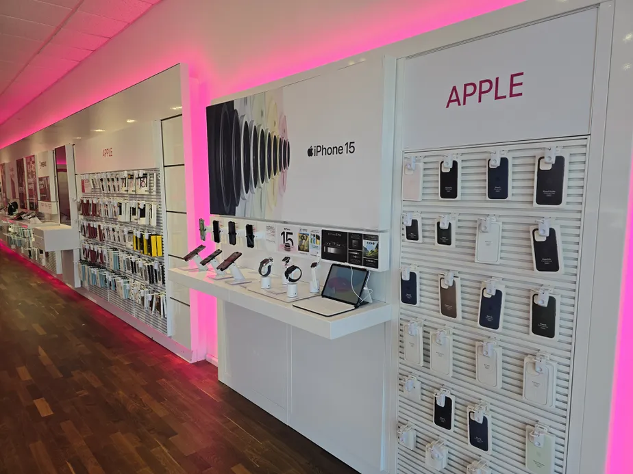  Interior photo of T-Mobile Store at Bergen Town Center, Paramus, NJ 
