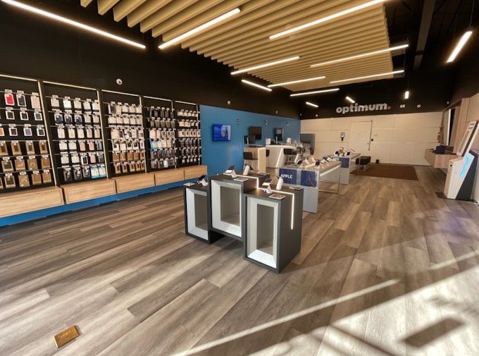  Amarillo - Soncy 8510 Inside Store.jpg 