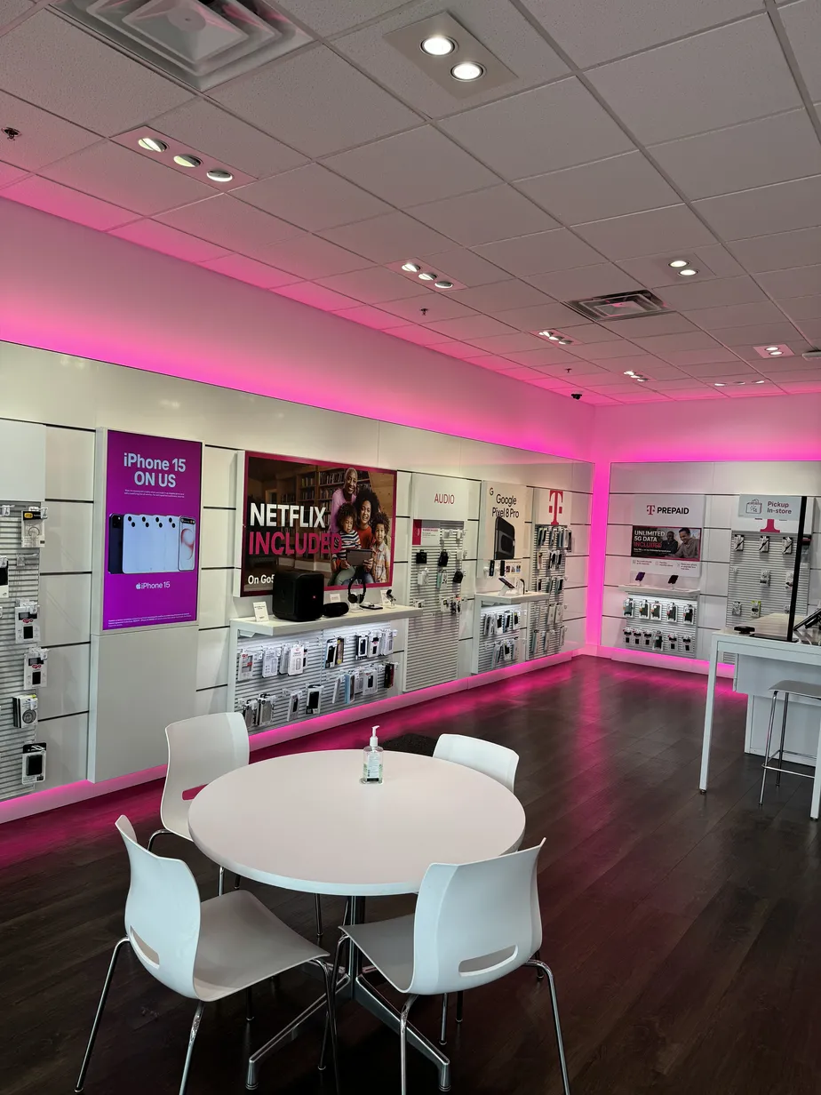  Interior photo of T-Mobile Store at Rt 422 & Rt 29, Collegeville, PA 