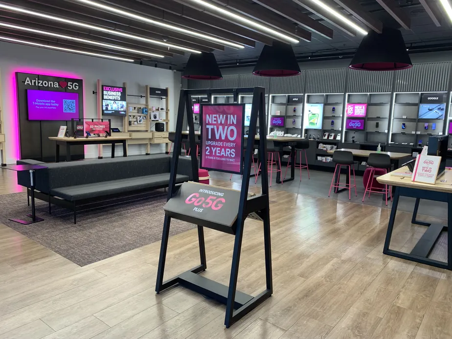  Interior photo of T-Mobile Store at Oracle Rd & W Wetmore Rd, Tucson, AZ 