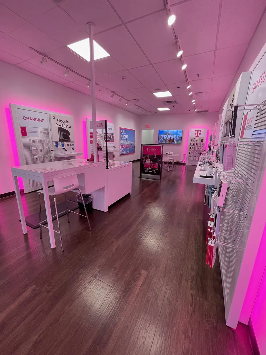  Interior photo of T-Mobile Store at FL 48 & I 75, Bushnell, FL 