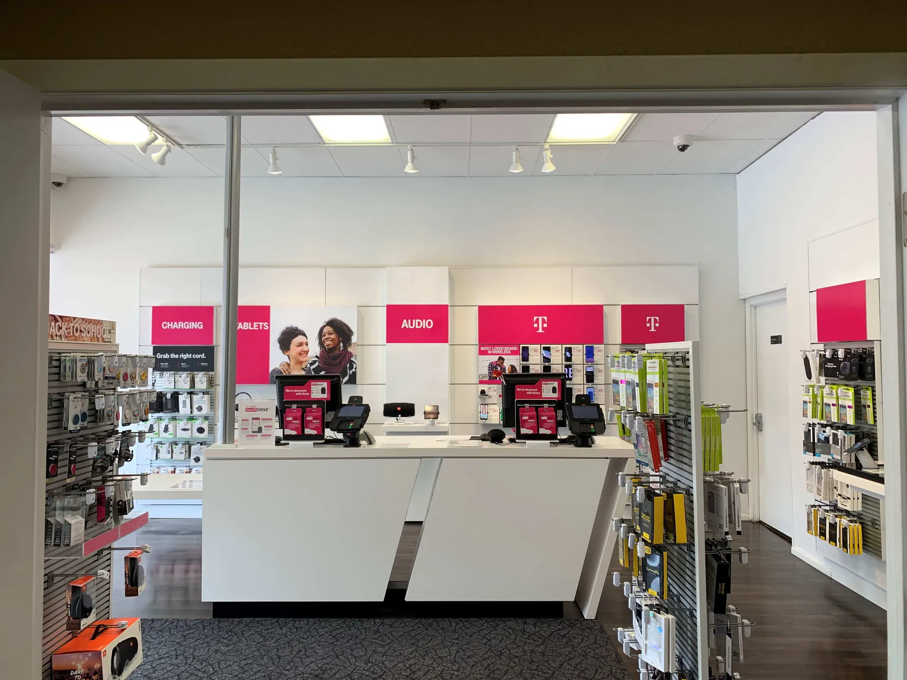 TMobile Central Ave N & 5th St NE Faribault, MN