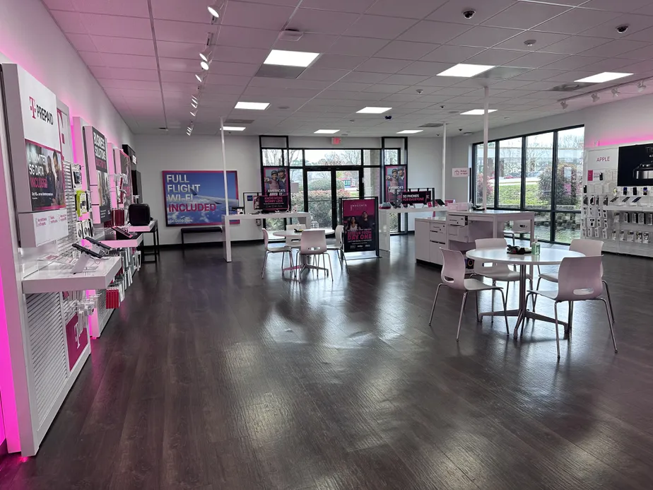  Interior photo of T-Mobile Store at Sunset Blvd - Walmart Center, Lexington, SC 