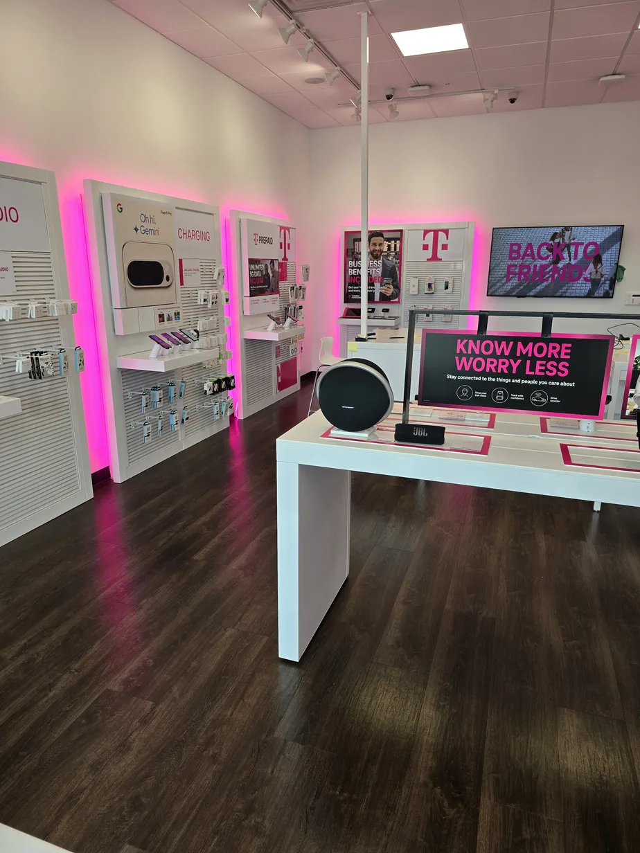  Interior photo of T-Mobile Store at Dunkirk Square, Maple Grove, MN 
