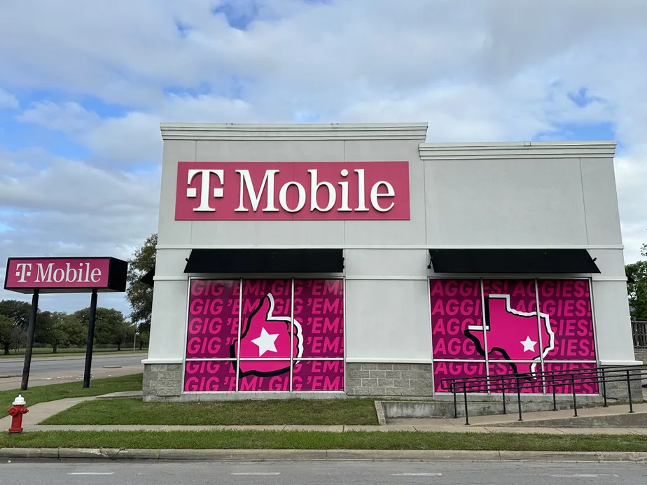  Exterior photo of T-Mobile Store at Texas Ave & Lincoln, College Station, TX 