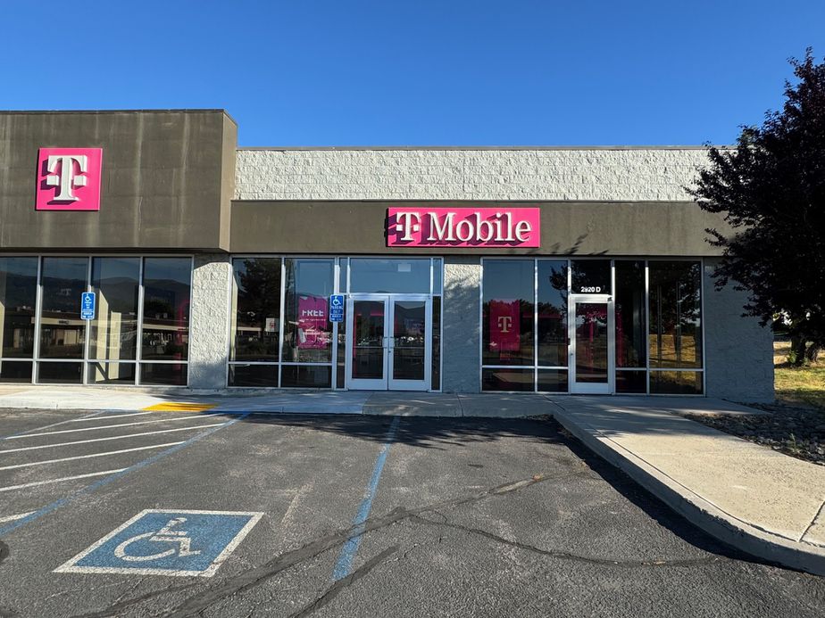 Exterior photo of T-Mobile Store at Main St & Fairgrounds Rd, Susanville, CA