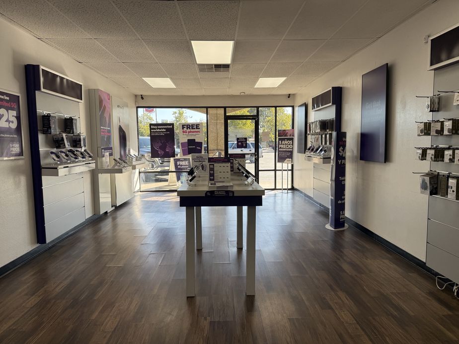 Metro by T-Mobile 624 Edith Ave - 624 Edith Ave 