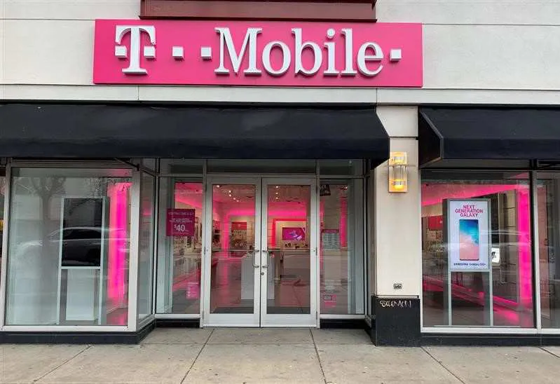 Exterior photo of T-Mobile store at Sheridan Rd & Arthur Ave, Chicago, IL