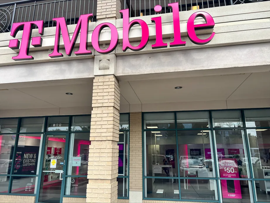 Exterior photo of T-Mobile Store at Peachtree Rd & Delmont Dr, Atlanta, GA