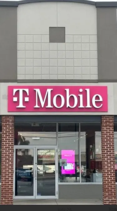  Exterior photo of T-Mobile Store at Carlisle St & Kuhn Dr, Hanover, PA 