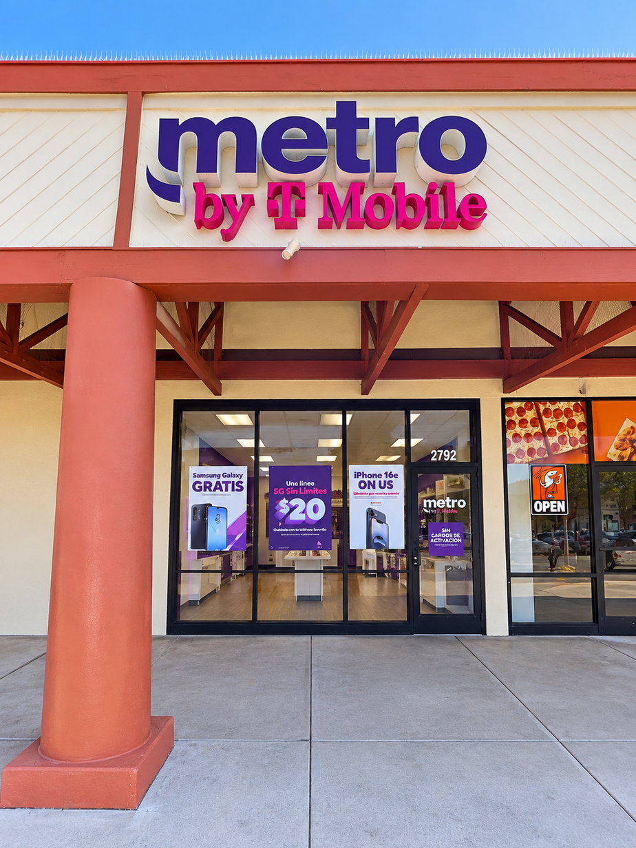 Metro by T-Mobile 2792 E 1st St - 2792 E 1st St 