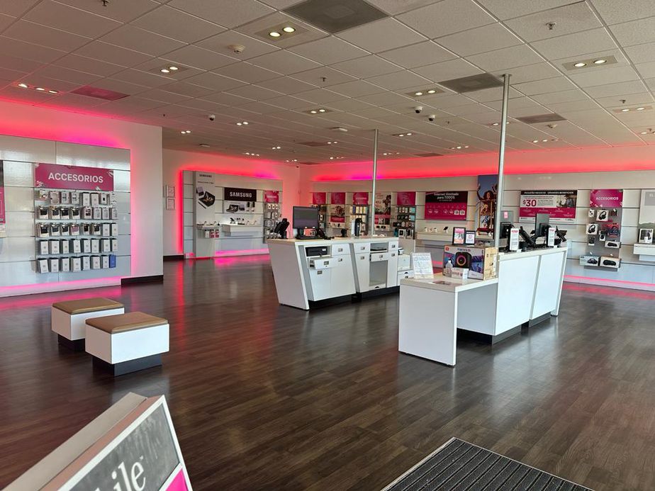 Interior photo of T-Mobile Store at Plaza San Sebastian, San Sebastian, PR