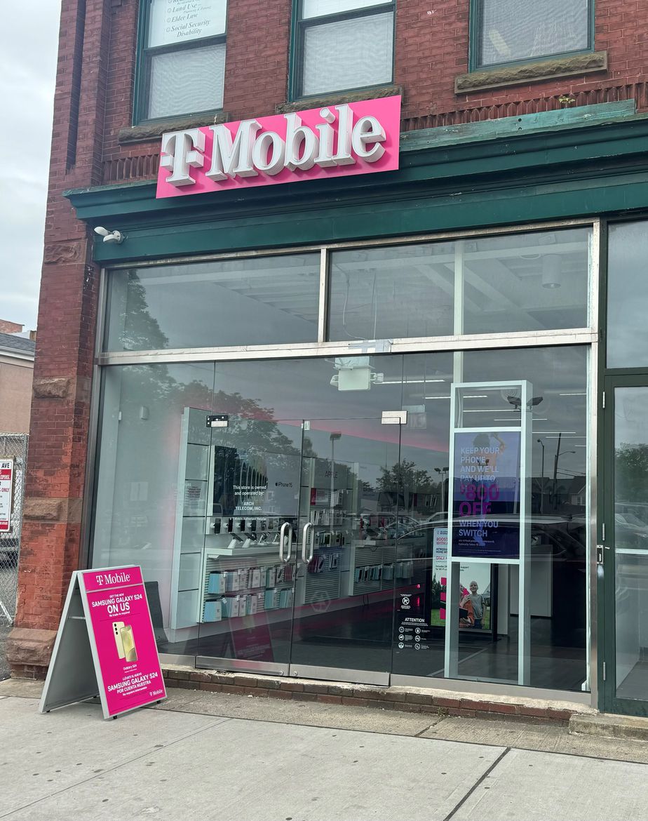 Exterior photo of T-Mobile Store at Broadway & 3rd Ave, Long Branch, NJ