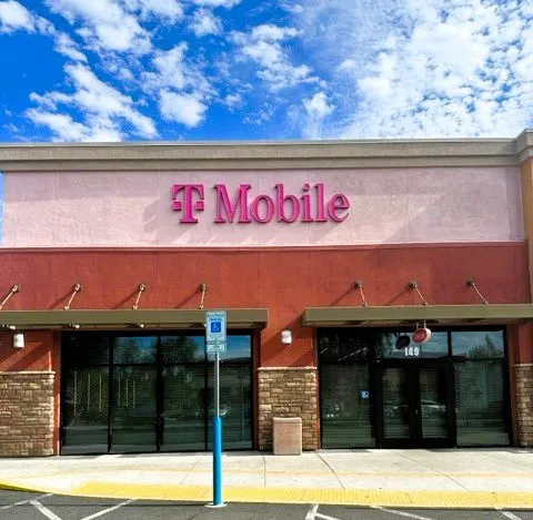 Exterior photo of T-Mobile Store at North Decatur and 215, Las Vegas, NV