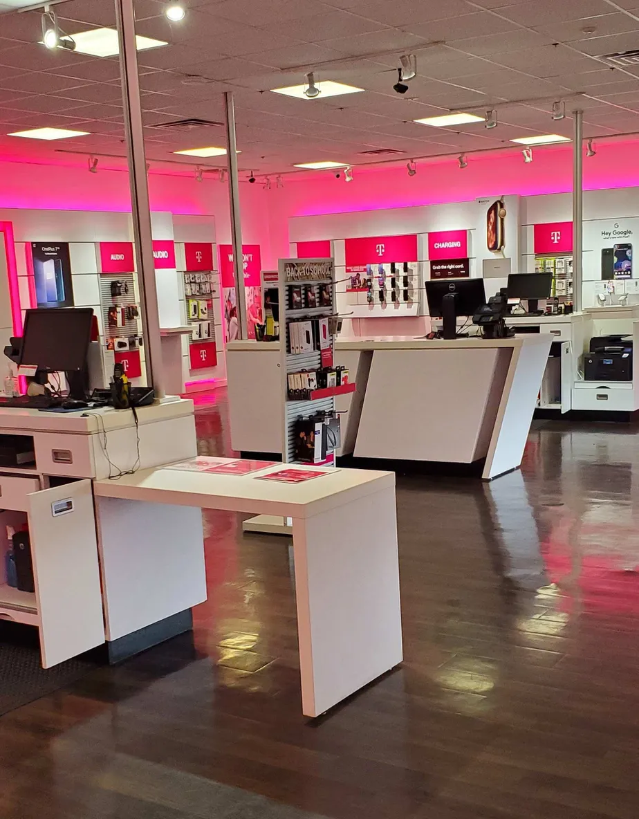Interior photo of T-Mobile Store at Beltway 8 & Pearland Pkwy, Houston, TX