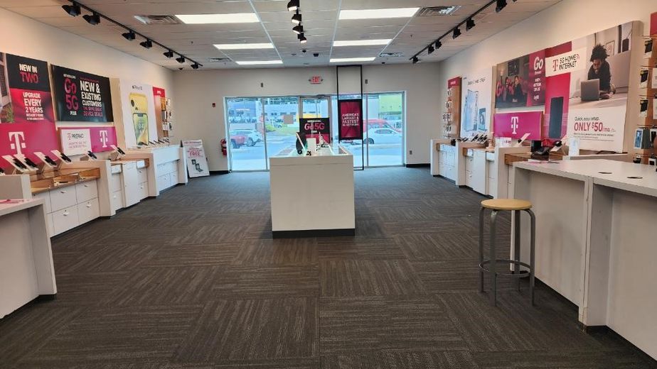 Interior photo of T-Mobile Store at Silver Creek Plaza - Mechanicsburg, Mechanicsburg, PA