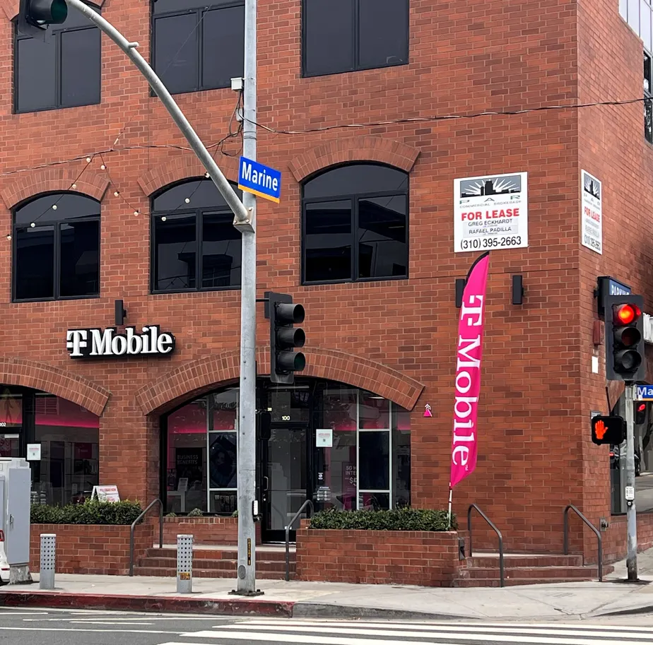 Exterior photo of T-Mobile Store at Main & Marine, Santa Monica, CA