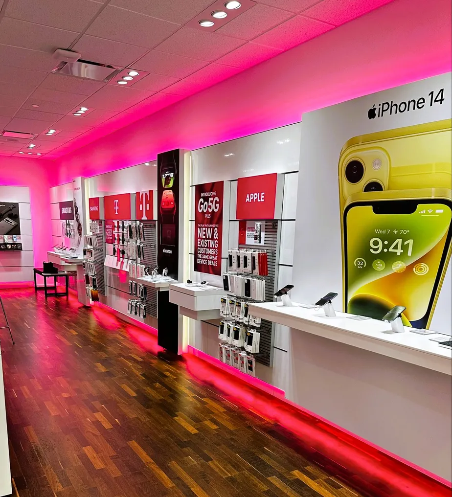 Interior photo of T-Mobile Store at Altamonte Mall, Altamonte Springs, FL