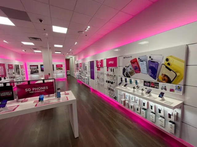 Interior photo of T-Mobile Store at Hamilton Place, Chattanooga, TN