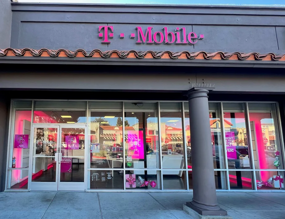  Exterior photo of T-Mobile Store at Telegragh & 49th, Oakland, CA 
