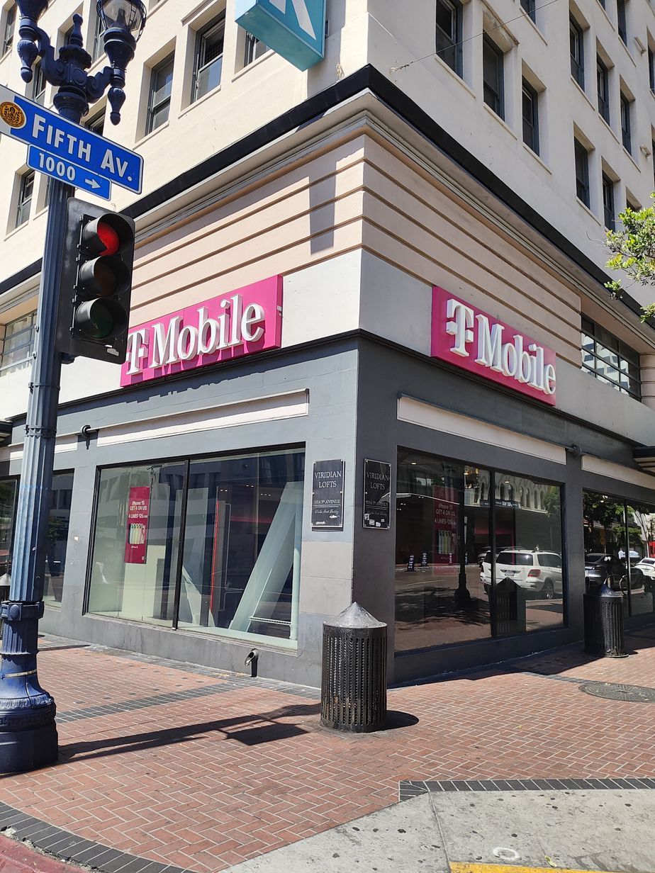 Exterior photo of T-Mobile Store at 5th & Broadway, San Diego, CA
