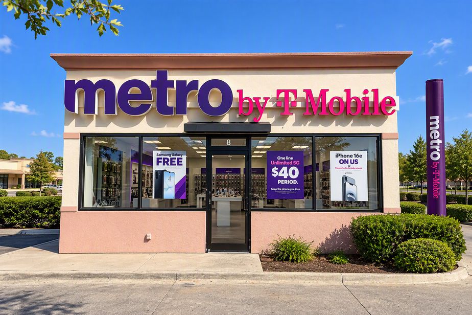 Metro by T-Mobile 5800 Bellaire Blvd - 5800 Bellaire Blvd 