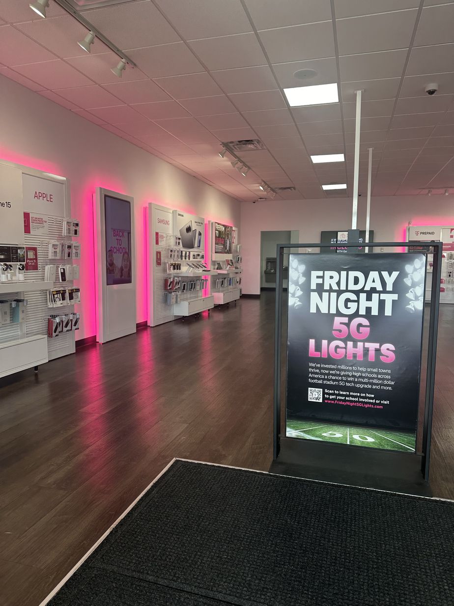 Interior photo of T-Mobile Store at E Hidalgo Ave and Frontage Rd, Raymondville, TX