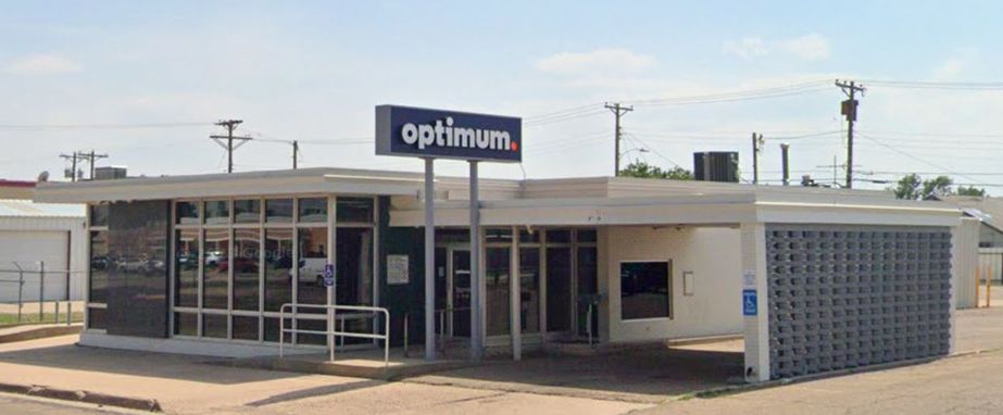 Optimum Clovis - 1106 Main Street 