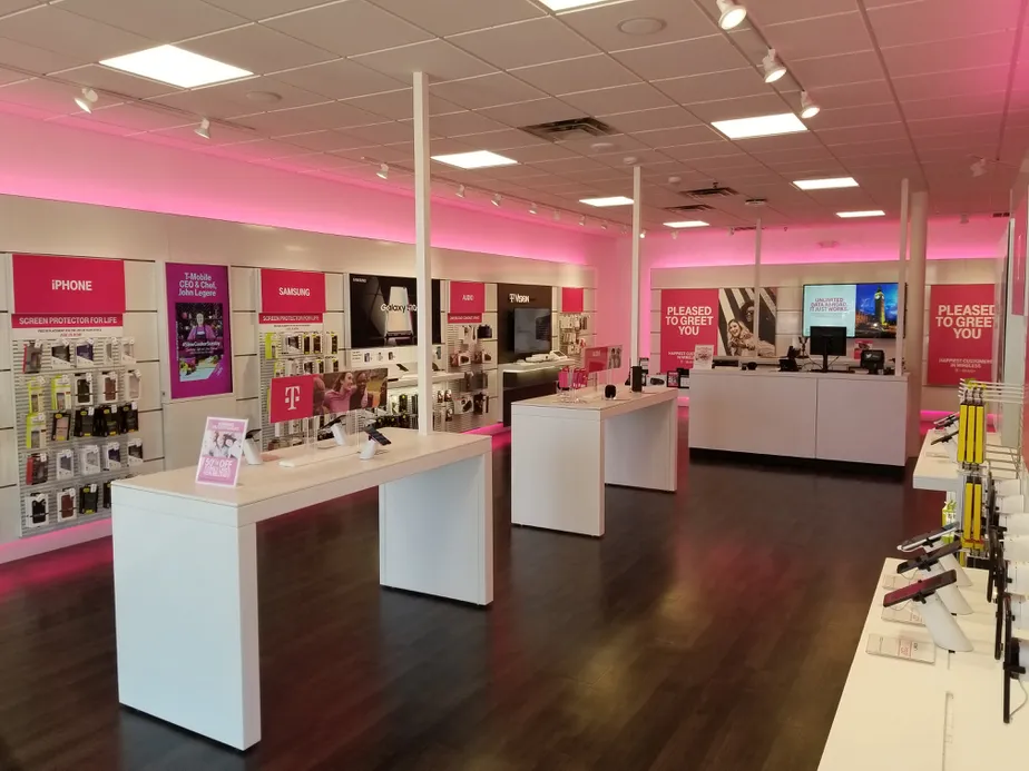  Interior photo of T-Mobile Store at Independence Pkwy & Legacy Dr, Plano, TX 