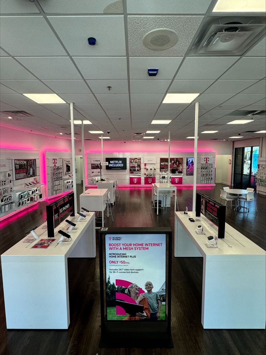 Interior photo of T-Mobile Store at Blackstone and Herndon, Fresno, CA