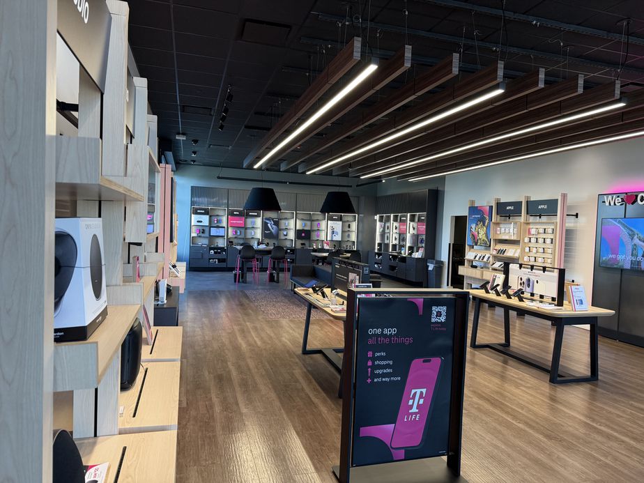  Interior photo of T-Mobile Store at Commons St & E Lincoln Ave, Lone Tree, CO 