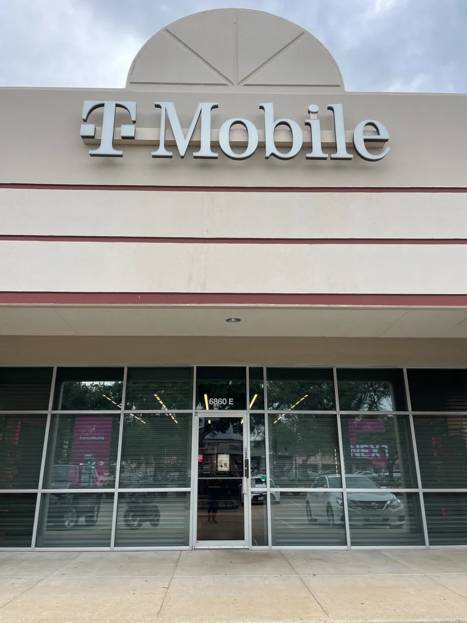 Exterior photo of T-Mobile Store at Copperfield, Houston, TX