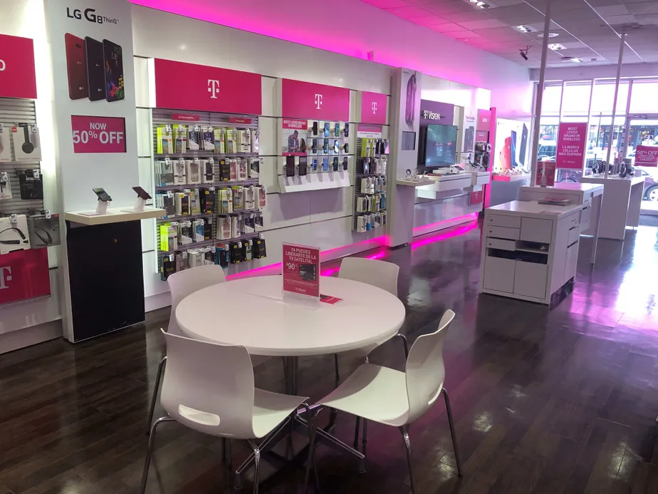  Interior photo of T-Mobile Store at Steinway & 30th, Queens, NY 