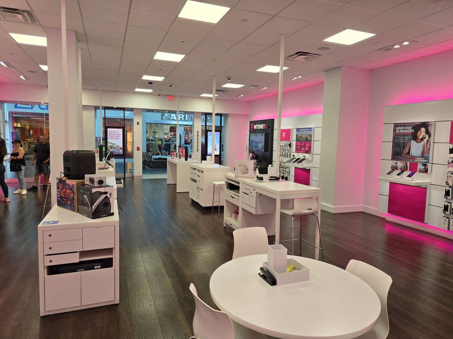 Interior photo of T-Mobile Store at Centro Gran Caribe, Vega Alta, PR